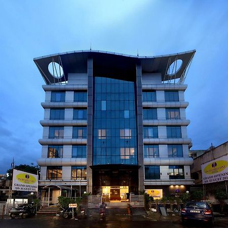 Incredible One Hotel Secunderabad Экстерьер фото