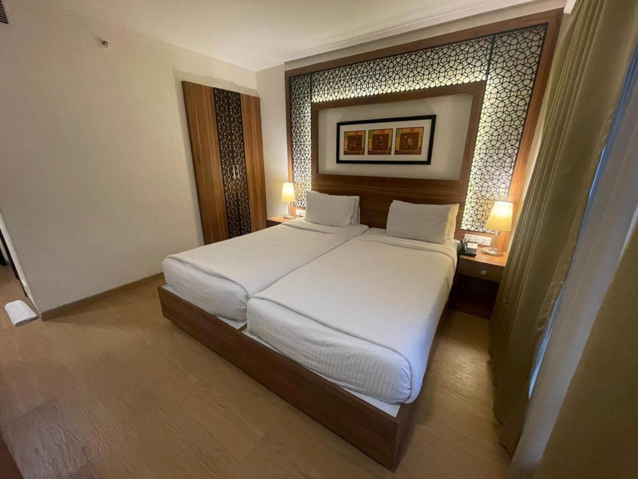 Incredible One Hotel Secunderabad Экстерьер фото