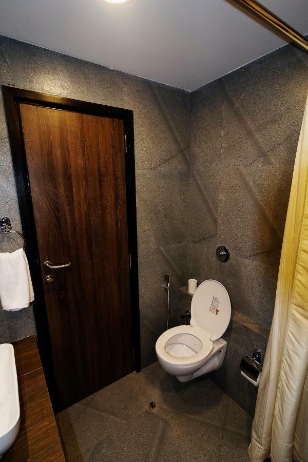 Incredible One Hotel Secunderabad Экстерьер фото